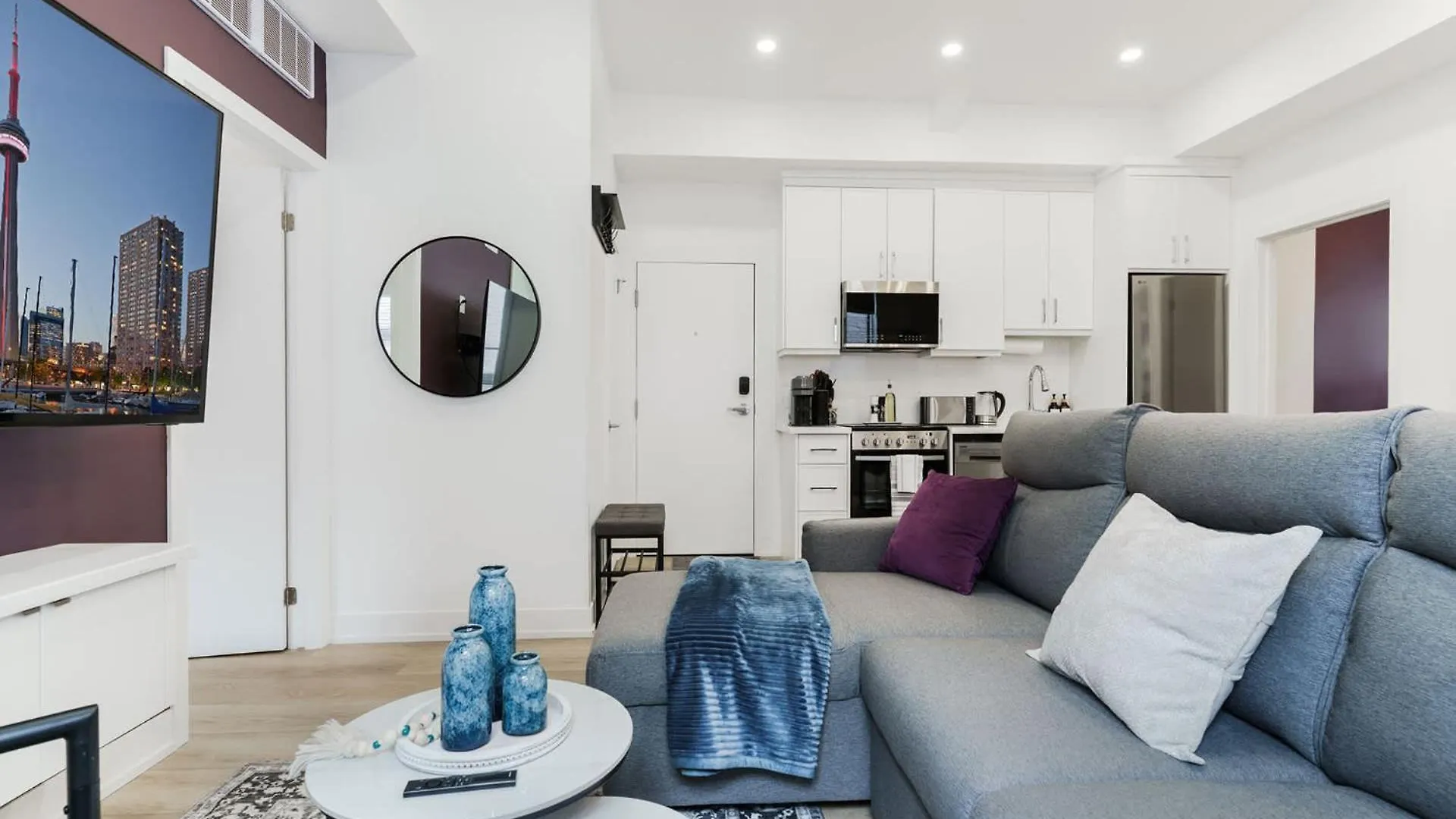 New Elegant Suite For 8 W Pati - Heart Of Toronto Canada